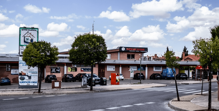 Mercadillo navideño Peñas Albas